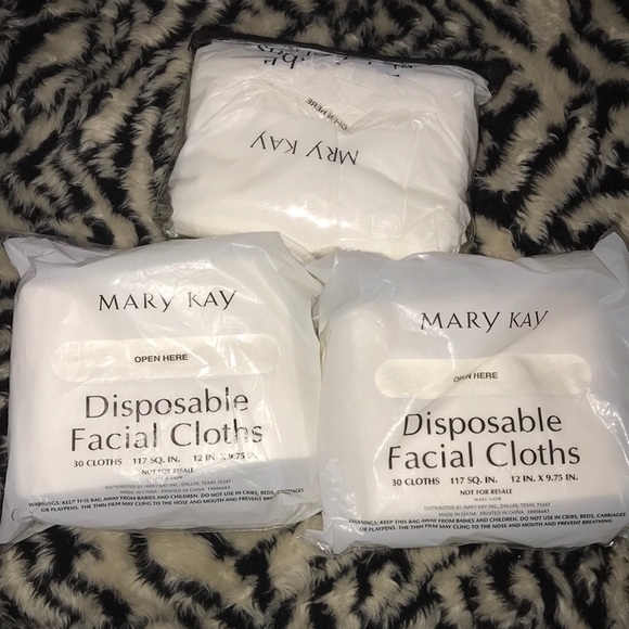 Mary Kay Other - Mary Kay disposable facial cloths 3 packs 🍒